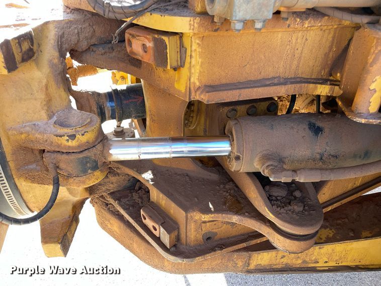 image for item LV9249 2014 Caterpillar 740B  haul truck