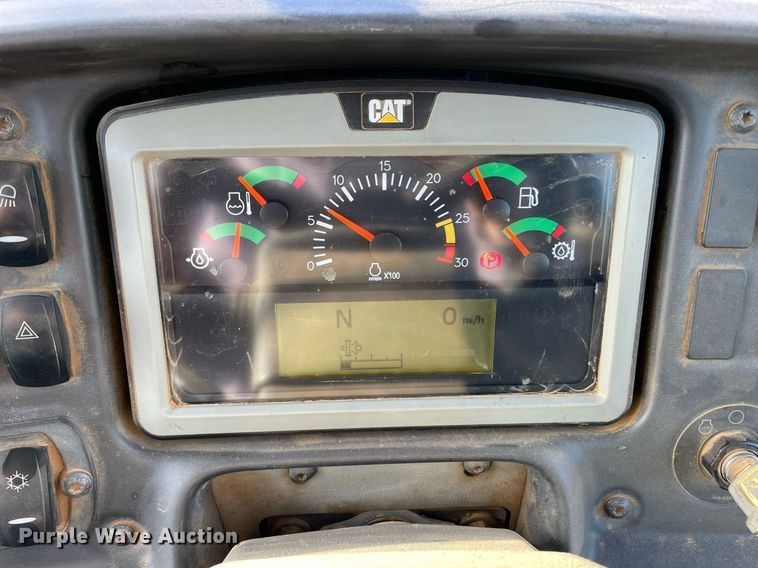 image for item LV9249 2014 Caterpillar 740B  haul truck