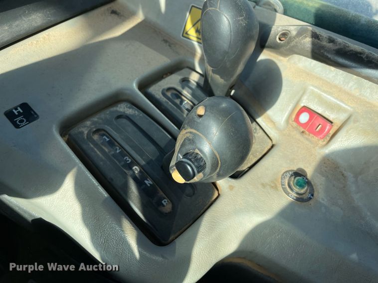 image for item LV9249 2014 Caterpillar 740B  haul truck