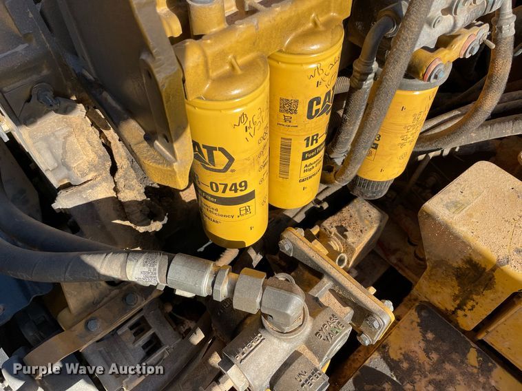 image for item LV9249 2014 Caterpillar 740B  haul truck