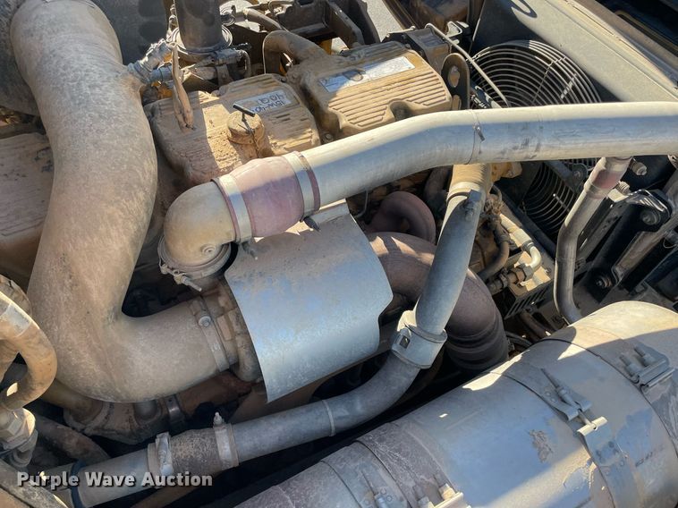 image for item LV9249 2014 Caterpillar 740B  haul truck