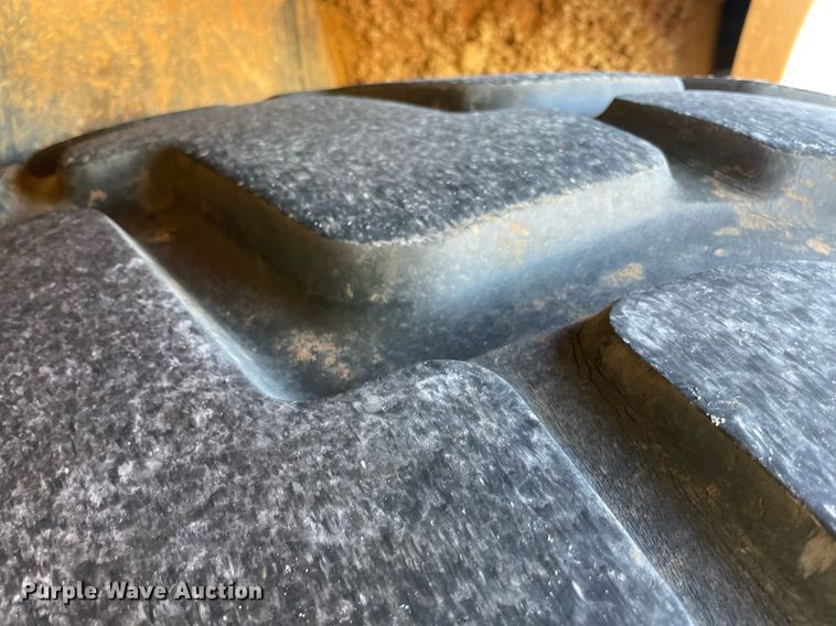 image for item LV9249 2014 Caterpillar 740B  haul truck