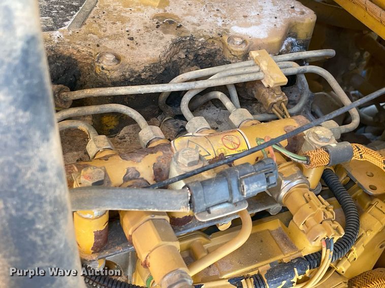 image for item LV9250 2011 Caterpillar 120M  motor grader