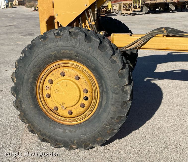 image for item LV9250 2011 Caterpillar 120M  motor grader