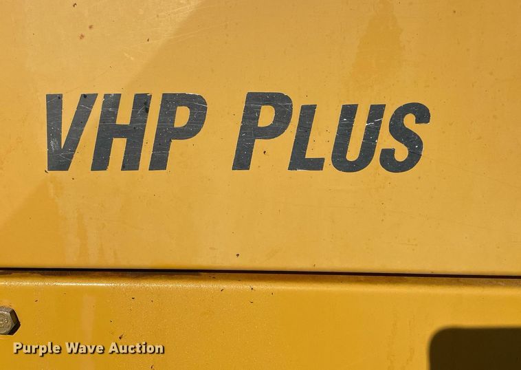 image for item LV9250 2011 Caterpillar 120M  motor grader