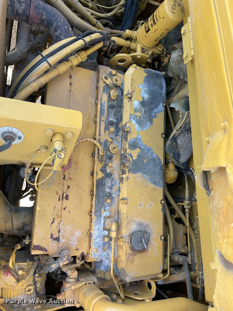 image for item LV9251 Caterpillar 613C Series II  water wagon