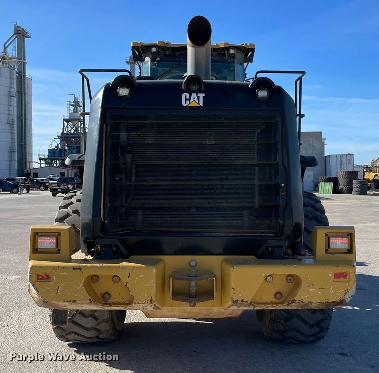 image for item LV9252 2017 Caterpillar 966M  wheel loader