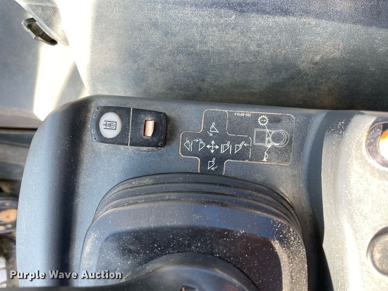 image for item LV9252 2017 Caterpillar 966M  wheel loader