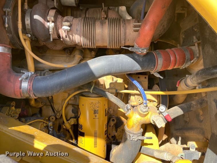 image for item LV9252 2017 Caterpillar 966M  wheel loader