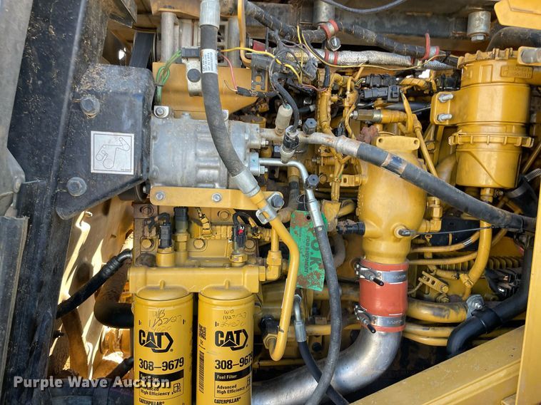 image for item LV9252 2017 Caterpillar 966M  wheel loader