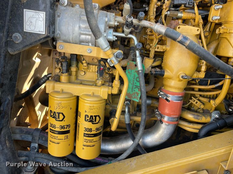 image for item LV9252 2017 Caterpillar 966M  wheel loader