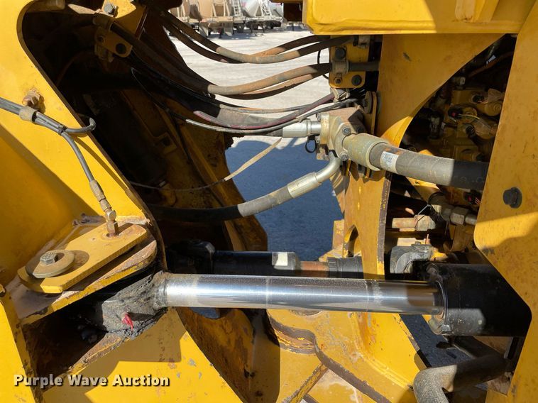 image for item LV9253 2015 Caterpillar 972M  wheel loader