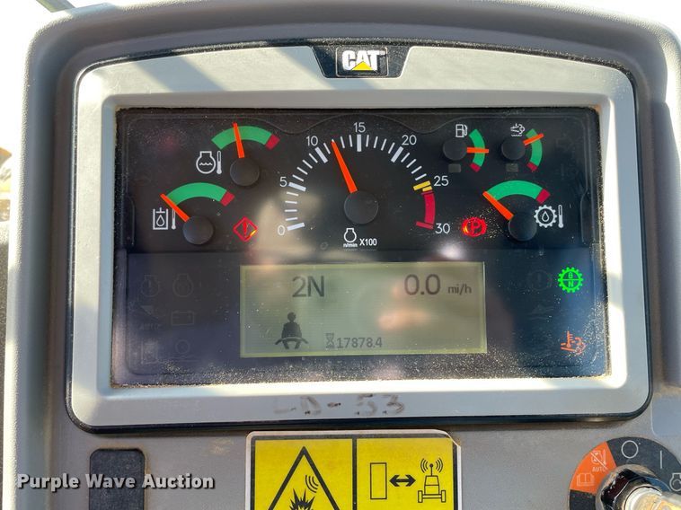 image for item LV9253 2015 Caterpillar 972M  wheel loader