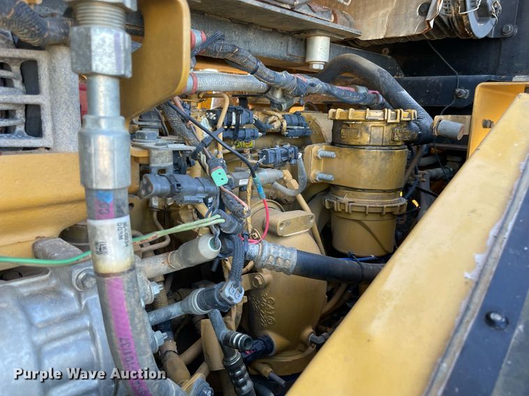 image for item LV9253 2015 Caterpillar 972M  wheel loader