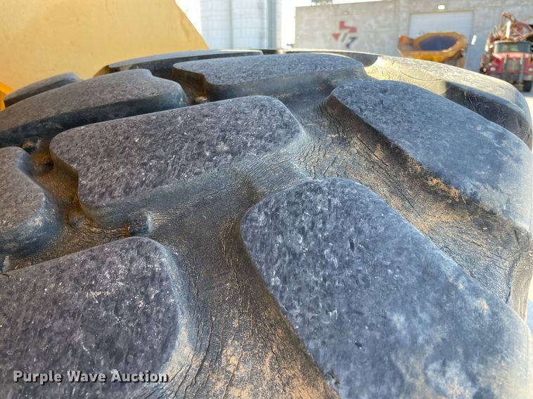 image for item LV9253 2015 Caterpillar 972M  wheel loader