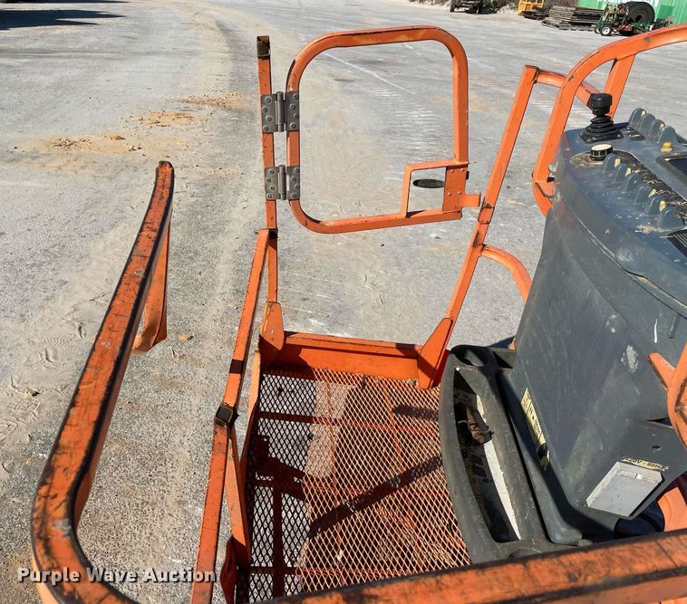 image for item LV9254 2011 JLG 340AJ  boom lift