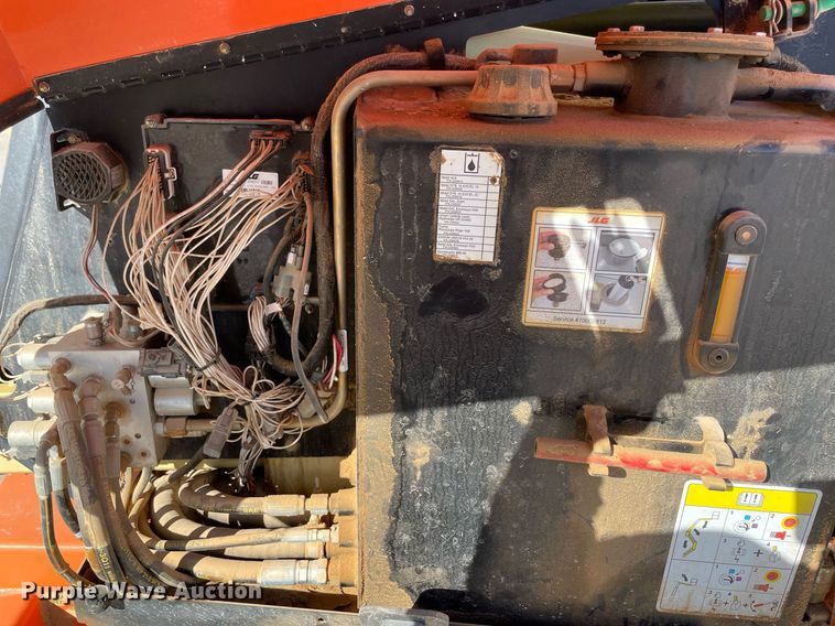 image for item LV9254 2011 JLG 340AJ  boom lift