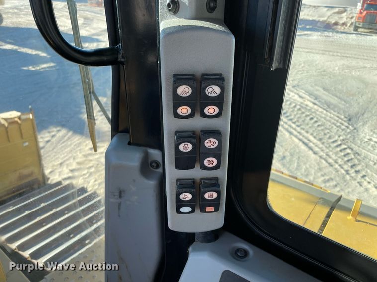 image for item LV9259 2017 Caterpillar D6T  dozer