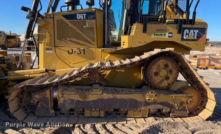 image for item LV9259 2017 Caterpillar D6T  dozer