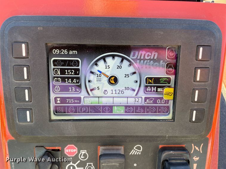 image for item LV9272 2020 Ditch Witch SK3000  compact utility loader