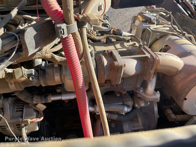 image for item LV9272 2020 Ditch Witch SK3000  compact utility loader