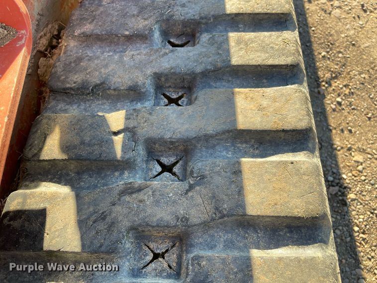 image for item LV9272 2020 Ditch Witch SK3000  compact utility loader