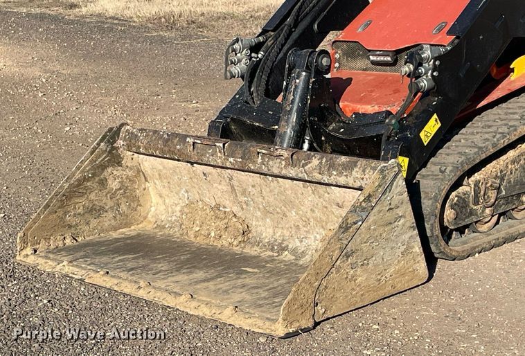 image for item LV9273 2020 Ditch Witch SK3000  compact utility loader