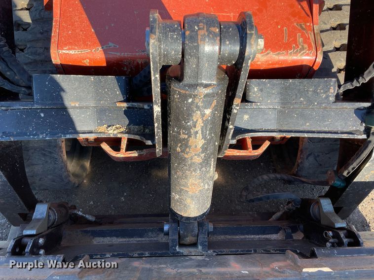 image for item LV9273 2020 Ditch Witch SK3000  compact utility loader