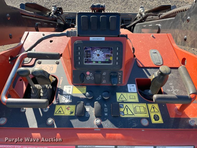 image for item LV9273 2020 Ditch Witch SK3000  compact utility loader