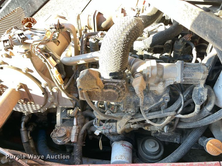 image for item LV9273 2020 Ditch Witch SK3000  compact utility loader