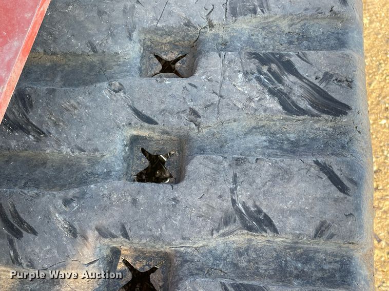 image for item LV9273 2020 Ditch Witch SK3000  compact utility loader