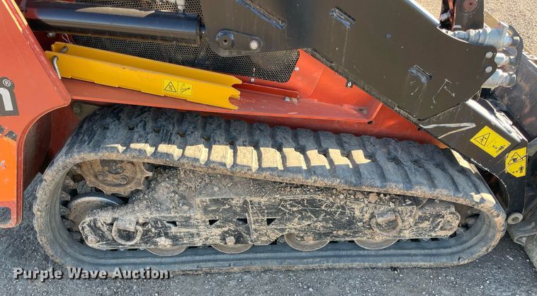 image for item LV9273 2020 Ditch Witch SK3000  compact utility loader