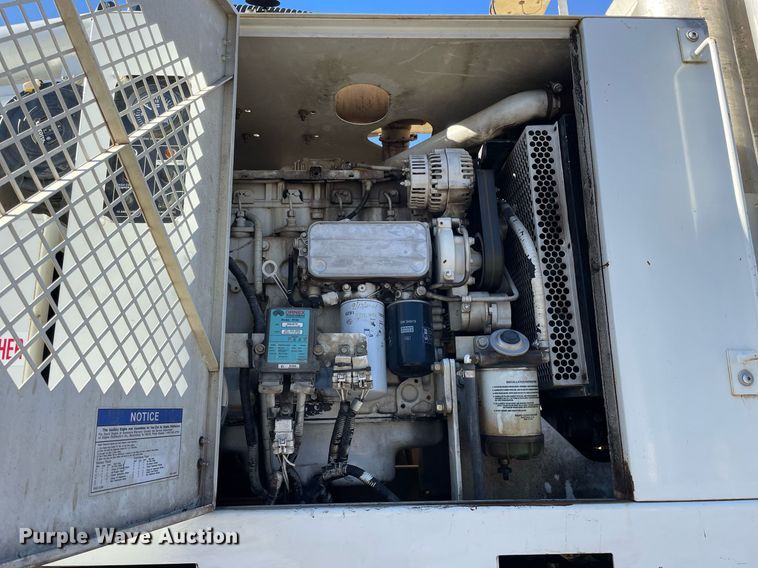 image for item LV9971 2006 International 7500  sewer jetter truck