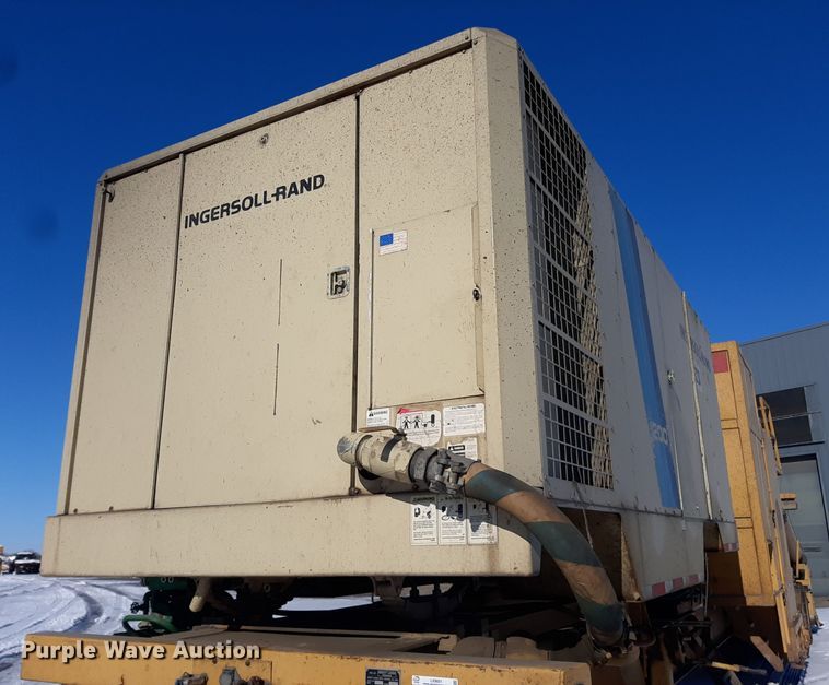 image for item LX9851 1991 Great Lakes  sandblasting trailer