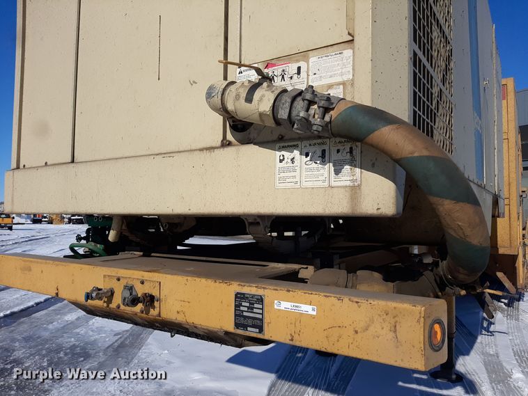 image for item LX9851 1991 Great Lakes  sandblasting trailer