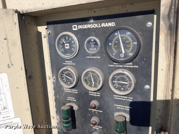 image for item LX9851 1991 Great Lakes  sandblasting trailer