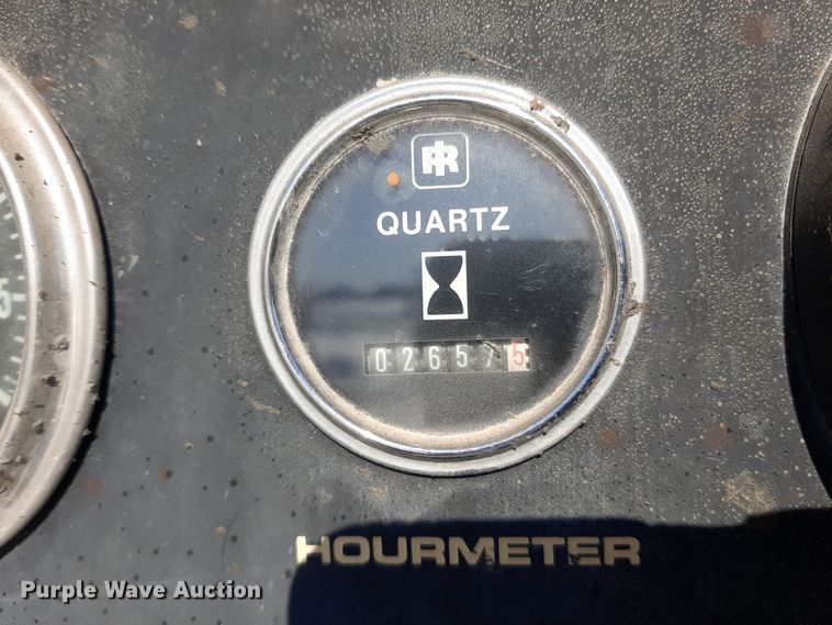 image for item LX9851 1991 Great Lakes  sandblasting trailer