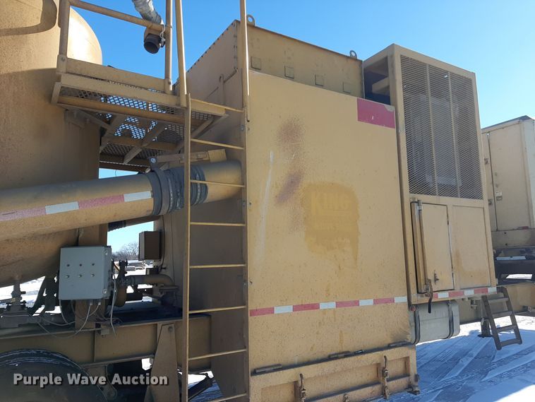 image for item LX9851 1991 Great Lakes  sandblasting trailer