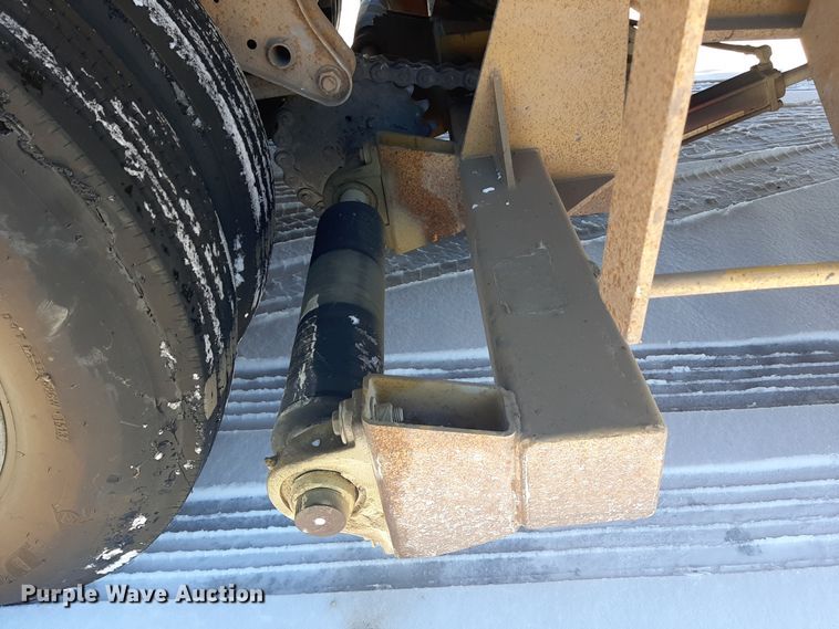 image for item LX9851 1991 Great Lakes  sandblasting trailer