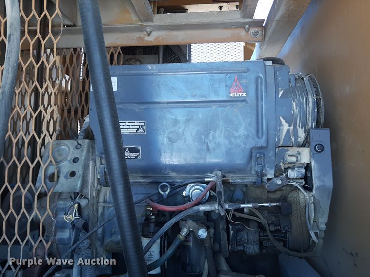 image for item LX9851 1991 Great Lakes  sandblasting trailer