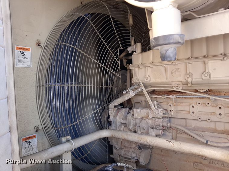 image for item LX9851 1991 Great Lakes  sandblasting trailer