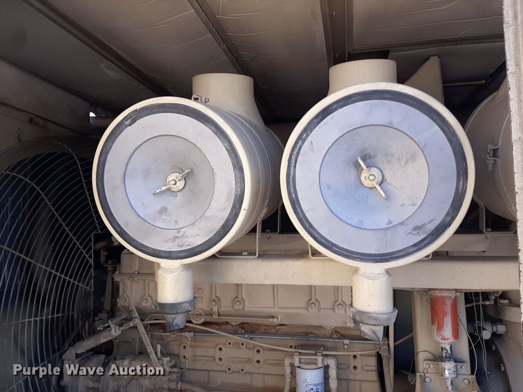 image for item LX9851 1991 Great Lakes  sandblasting trailer