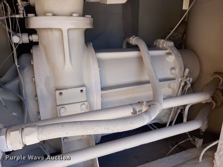 image for item LX9851 1991 Great Lakes  sandblasting trailer