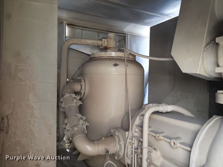 image for item LX9851 1991 Great Lakes  sandblasting trailer