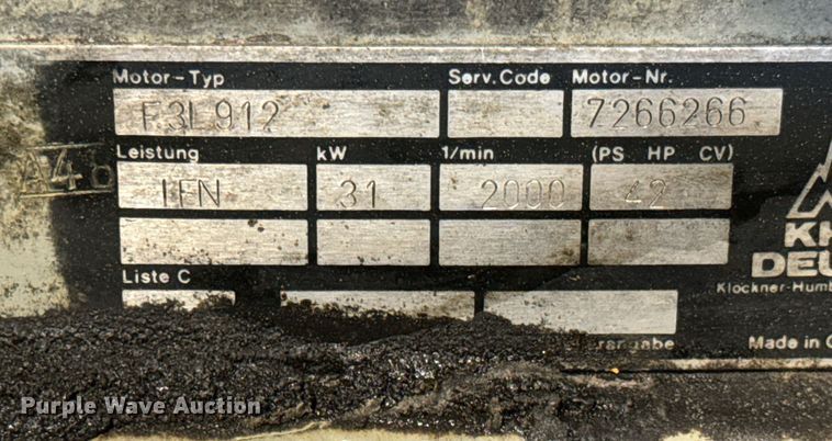 image for item LX9854 Gomaco LS300  slipform paver