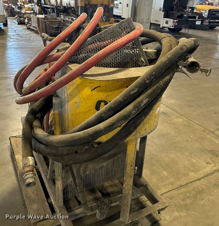 image for item LX9856 Chemgrout  grout pump