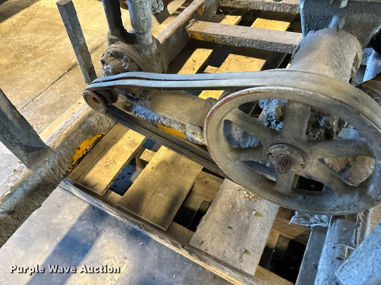 image for item LX9856 Chemgrout  grout pump