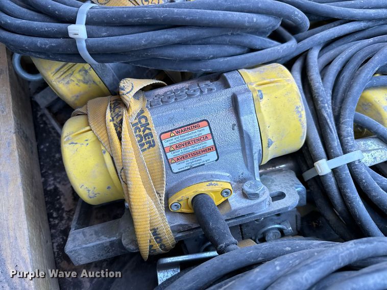 image for item LX9864 2019 Wacker Neuson  concrete vibrator