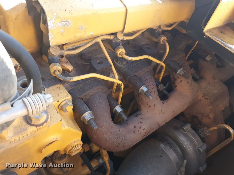 image for item LX9868 2012 John Deere 200D LC  excavator