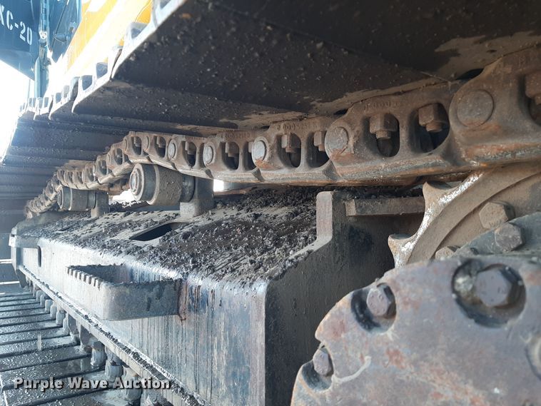 image for item LX9868 2012 John Deere 200D LC  excavator